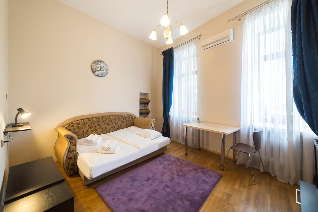 Cozy Apartment In Centre Of Kiev Esterno foto